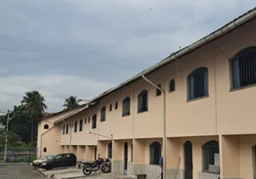Foto 1 de Casa com 2 Quartos para alugar, 50m² em Laranjal, São Gonçalo