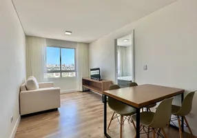 Foto 1 de Apartamento com 1 Quarto para alugar, 34m² em Rebouças, Curitiba