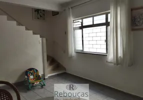 Foto 1 de Casa com 2 Quartos à venda, 70m² em Macuco, Santos