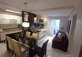 Foto 1 de Apartamento com 2 Quartos para alugar, 67m² em Saraiva, Uberlândia