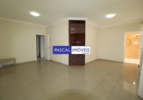 Foto 1 de Casa com 3 Quartos à venda, 230m² em Campo Belo, São Paulo