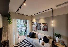 Foto 1 de Apartamento com 2 Quartos à venda, 35m² em Socorro, São Paulo