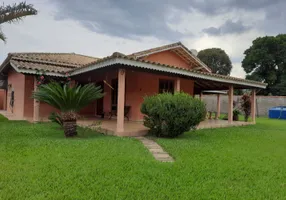 Foto 1 de Fazenda/Sítio com 3 Quartos à venda, 300m² em Araras dos Pereiras, Bragança Paulista