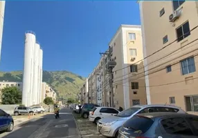 Foto 1 de Apartamento com 2 Quartos à venda, 45m² em Bangu, Rio de Janeiro