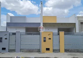 Foto 1 de Casa com 2 Quartos à venda, 70m² em Papagaio, Feira de Santana