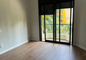 Foto 1 de Apartamento com 3 Quartos para venda ou aluguel, 130m² em Indianópolis, São Paulo