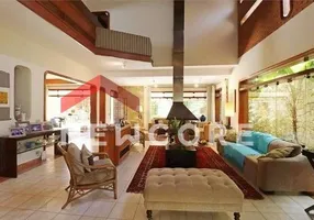 Foto 1 de Casa com 4 Quartos à venda, 439m² em Alto de Pinheiros, São Paulo