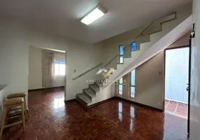 Foto 1 de Sobrado com 4 Quartos para alugar, 226m² em Vila Apiai, Santo André