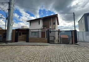 Foto 1 de Casa com 3 Quartos à venda, 120m² em Braunes, Nova Friburgo