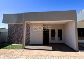 Foto 1 de Casa com 3 Quartos à venda, 10m² em Setor Sul, Formosa