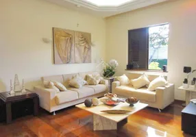 Foto 1 de Casa de Condomínio com 4 Quartos à venda, 480m² em Mangabeiras, Belo Horizonte