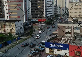 Foto 1 de Apartamento com 2 Quartos à venda, 64m² em Boa Viagem, Recife