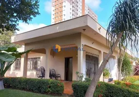 Foto 1 de Casa com 3 Quartos à venda, 181m² em Zona 06, Maringá