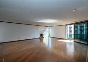 Foto 1 de Apartamento com 4 Quartos à venda, 274m² em Jardim Europa, São Paulo