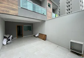 Foto 1 de Sobrado com 2 Quartos à venda, 142m² em Vila Curuçá, Santo André