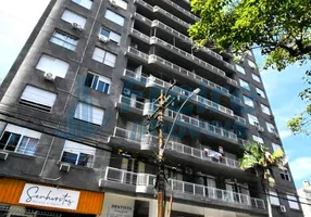 Foto 1 de Apartamento com 2 Quartos para alugar, 75m² em Santana, Porto Alegre