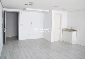 Foto 1 de Sala Comercial para alugar, 31m² em Centro, Porto Alegre