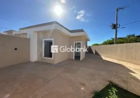 Foto 1 de  com 3 Quartos à venda, 56m² em Delfino Magalhaes, Montes Claros