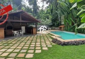 Foto 1 de Casa de Condomínio com 5 Quartos à venda, 381m² em Itaipu, Niterói