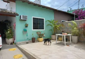 Foto 1 de Casa com 3 Quartos à venda, 205m² em Jardim Olinda, Cabo Frio