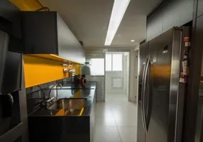 Foto 1 de Apartamento com 2 Quartos para venda ou aluguel, 154m² em Vila Carrão, São Paulo