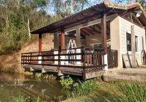 Foto 1 de Fazenda/Sítio com 2 Quartos à venda, 150m² em Despezio, São Lourenço da Serra