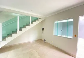 Foto 1 de Casa de Condomínio com 2 Quartos à venda, 100m² em Parque Xangri La, Contagem