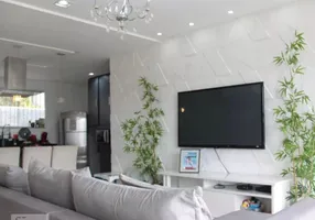 Foto 1 de Casa de Condomínio com 4 Quartos à venda, 250m² em São Francisco, Niterói