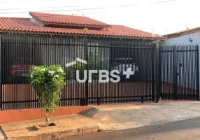 Foto 1 de Casa com 4 Quartos à venda, 219m² em Residencial Recanto do Bosque, Goiânia