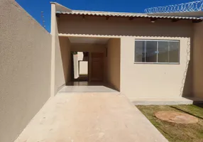 Foto 1 de Casa com 2 Quartos à venda, 180m² em Jardins Capri, Senador Canedo