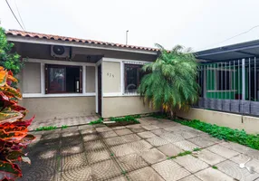 Foto 1 de Casa com 2 Quartos à venda, 71m² em Hípica, Porto Alegre