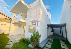 Foto 1 de Apartamento com 4 Quartos à venda, 180m² em Buraquinho, Lauro de Freitas