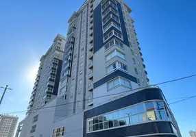 Foto 1 de Apartamento com 3 Quartos à venda, 130m² em Beira Mar, Tramandaí