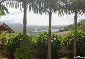 Foto 1 de Fazenda/Sítio com 3 Quartos à venda, 90m² em Costeira do Pirajubaé, Florianópolis