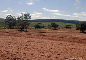 Foto 1 de Fazenda/Sítio à venda, 2250m² em , Gália