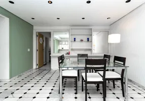 Foto 1 de Apartamento com 3 Quartos à venda, 135m² em Higienópolis, São Paulo
