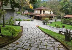 Foto 1 de Fazenda/Sítio com 9 Quartos à venda, 2000m² em Barreira, Guapimirim