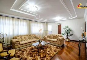 Foto 1 de Apartamento com 3 Quartos à venda, 170m² em Jardim Nova América, Divinópolis