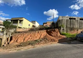 Foto 1 de Lote/Terreno à venda, 360m² em Dea Marly, Ibirite