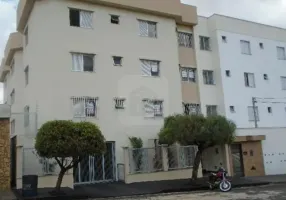 Foto 1 de Apartamento com 3 Quartos à venda, 90m² em Martins, Uberlândia