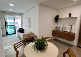 Foto 1 de Apartamento com 3 Quartos à venda, 80m² em Ponta Verde, Maceió