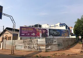 Foto 1 de Lote/Terreno à venda, 448m² em Centro, Londrina