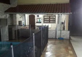 Foto 1 de Sobrado com 3 Quartos à venda, 199m² em Solemar, Praia Grande