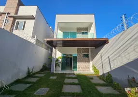 Foto 1 de Casa com 4 Quartos à venda, 174m² em Guaribas, Eusébio