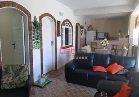 Foto 1 de Casa com 4 Quartos à venda, 116m² em Peró, Cabo Frio