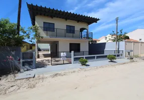 Foto 1 de Casa com 4 Quartos para alugar, 300m² em Barra do Sai, Itapoá
