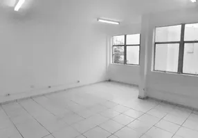 Foto 1 de Sala Comercial para venda ou aluguel, 34m² em Campo Grande, Rio de Janeiro