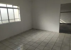 Foto 1 de Casa com 2 Quartos para alugar, 60m² em Vila Canero, São Paulo