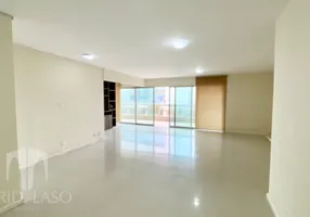 Foto 1 de Apartamento com 4 Quartos à venda, 184m² em Cavaleiros, Macaé