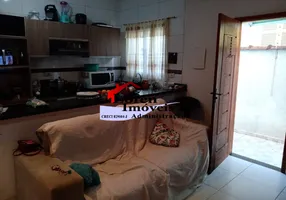 Foto 1 de Casa com 2 Quartos à venda, 75m² em Vila Voturua, São Vicente